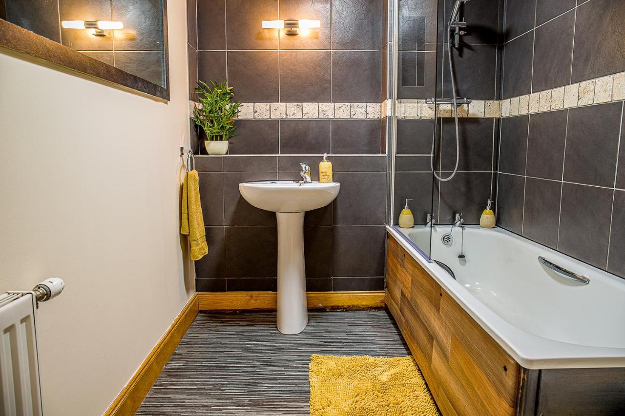 Caledonian 2 Bedroom Free Parking Inverness Extérieur photo